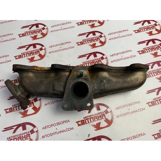 Коллектор выпускной Opel Vivaro 2007-2014 93161636